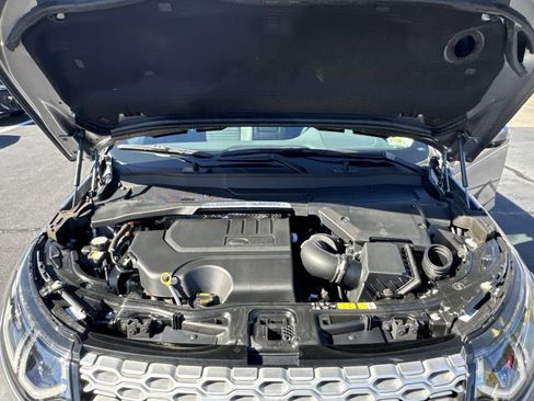 Used 2023 Land Rover Discovery Sport SE image 37