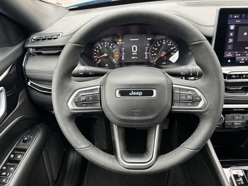 New 2026 Jeep Compass Latitude AWD/4WD image 11