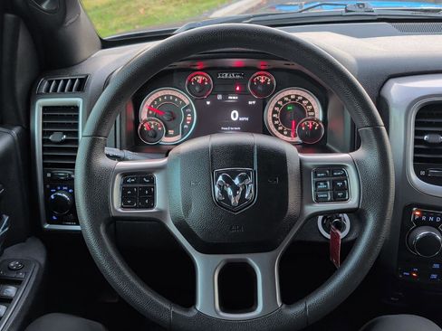 Used 2021 RAM 1500 Classic Warlock w/ Electronics Group image 15