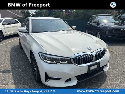 Used 2019 BMW 330i xDrive Sedan w/ Convenience Package AWD/4WD image 1