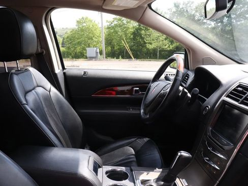 Used 2015 Lincoln MKX AWD w/ Equipment Group 102A image 10