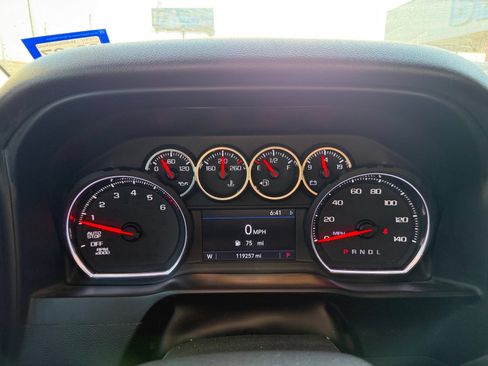 Used 2019 Chevrolet Silverado 1500 LT w/ Texas Edition RWD image 6