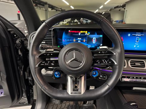 Used 2026 Mercedes-Benz GLS 63 AMG 4MATIC image 25