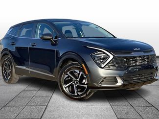 Certified 2025 Kia Sportage LX video 2