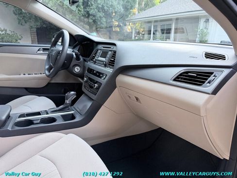 Used 2015 Hyundai Sonata SE FWD image 11