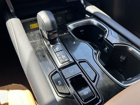 Used 2025 Lexus RX 350 FWD w/ Technology Package image 20