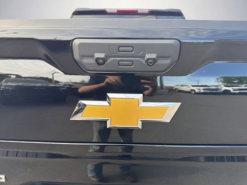 Used 2026 Chevrolet Silverado 1500 Custom RWD image 31