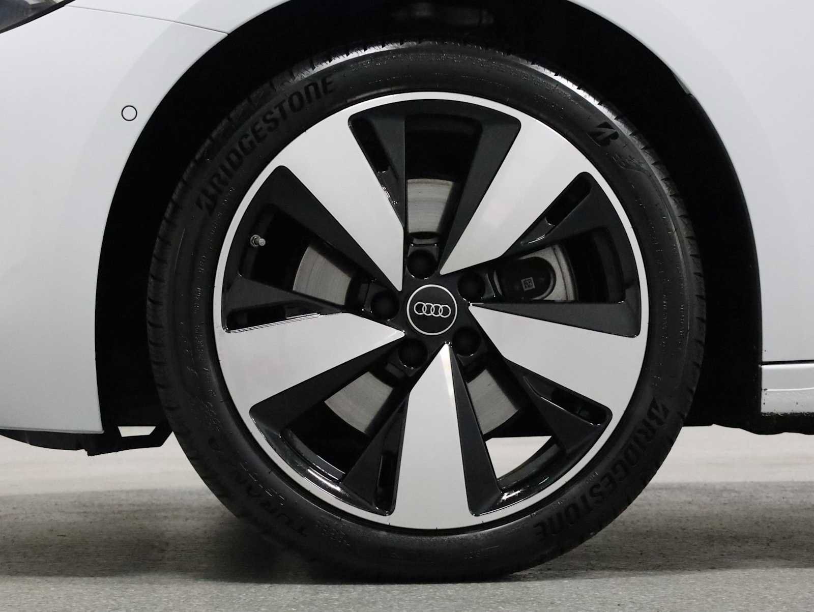 Certified 2025 Audi A5 Premium AWD/4WD image 38