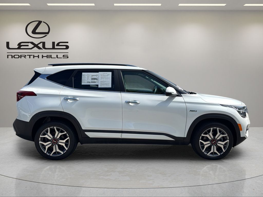 Used 2021 Kia Seltos SX AWD/4WD image 5