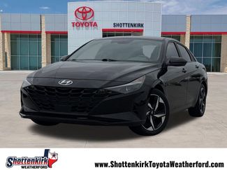 Used 2023 Hyundai Elantra SEL w/ Convenience Package FWD video 1