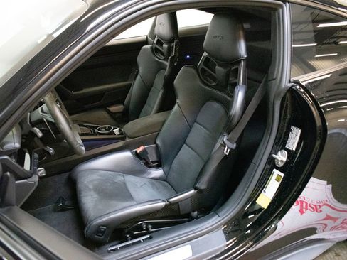 Certified 2022 Porsche 911 GT3 RWD image 5