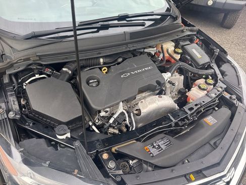 Used 2017 Chevrolet Volt LT w/ Comfort Package FWD image 44