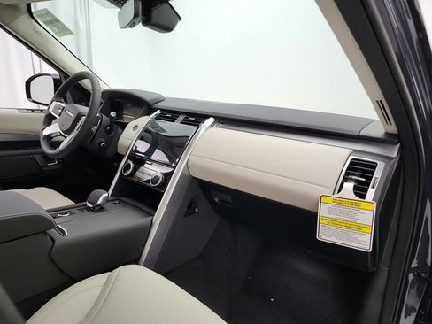 New 2026 Land Rover Discovery Dynamic SE AWD/4WD image 25