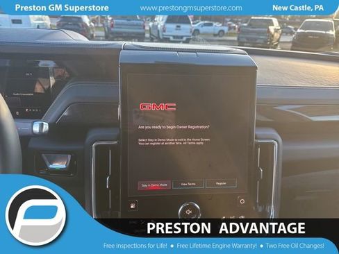 New 2026 GMC Yukon XL Elevation w/ LPO, Floor Liner Package AWD/4WD image 12