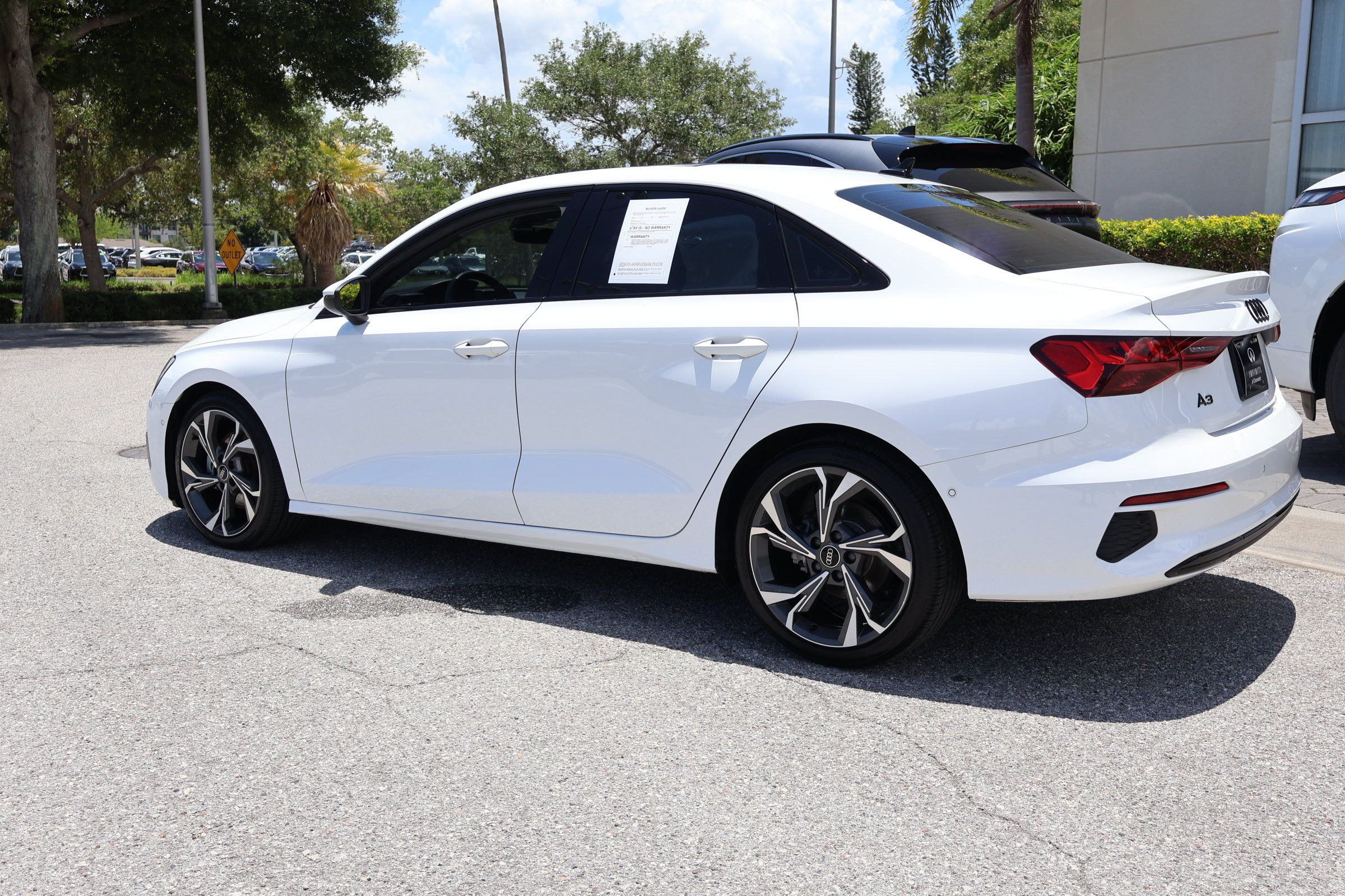 Used 2023 Audi A3 2.0T Premium Plus w/ Premium Plus Package FWD image 7
