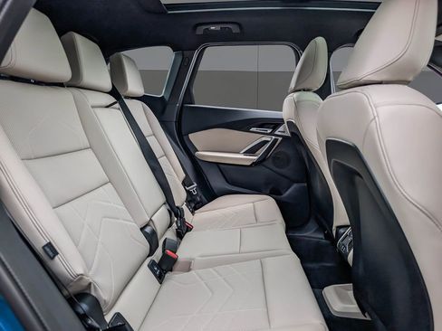 Certified 2025 BMW X1 xDrive28i w/ Technology Package image 19