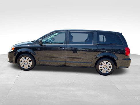 Used 2017 Dodge Grand Caravan SE w/ Power Window Group FWD image 2