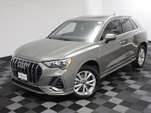 Used 2021 Audi Q3 2.0T Premium AWD/4WD image 2