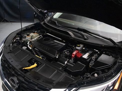 Used 2023 Nissan Rogue SV w/ SV Premium B Package image 26