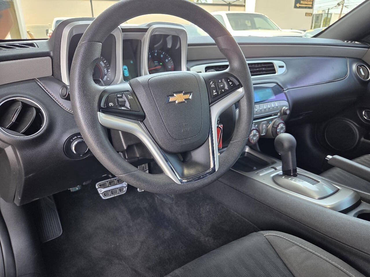 Used 2015 Chevrolet Camaro LS RWD image 30
