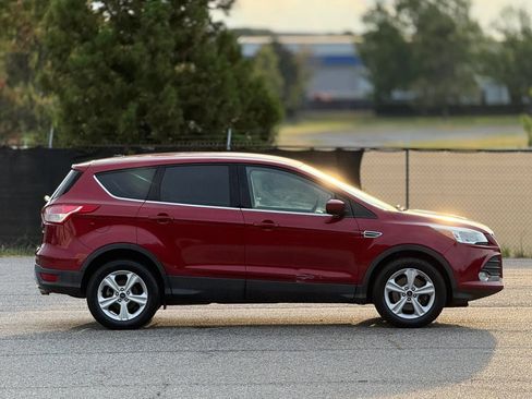 Used 2016 Ford Escape SE AWD/4WD image 7