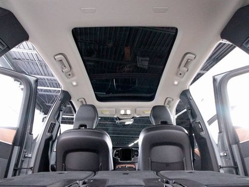 Certified 2024 Volvo XC90 B5 Plus image 43