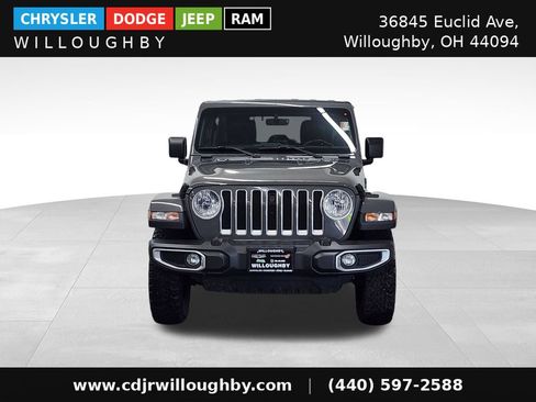 Used 2020 Jeep Wrangler Unlimited Sahara w/ Uconnect 4C Nav & Sound Group AWD/4WD image 2