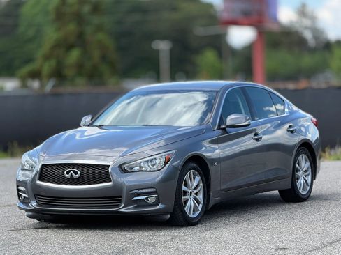 Used 2015 INFINITI Q50 Premium w/ Navigation Package AWD/4WD image 6