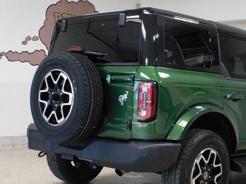 Used 2025 Ford Bronco Outer Banks AWD/4WD image 70