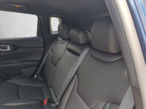 New 2026 Jeep Compass Latitude AWD/4WD image 15