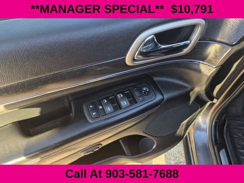 Used 2015 Jeep Grand Cherokee Limited image 29