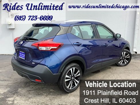 Used 2019 Nissan Kicks SV FWD image 8