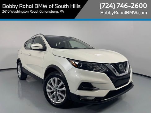 Used 2021 Nissan Rogue Sport SV AWD/4WD image 1