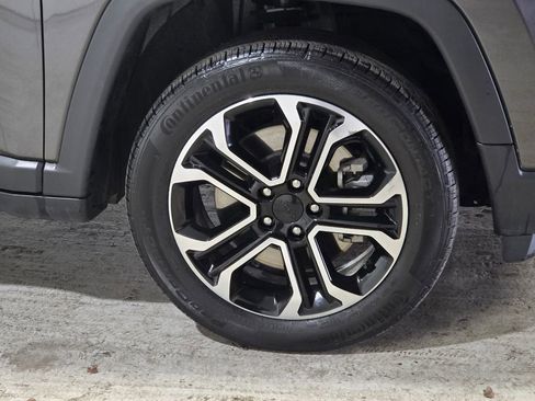 Certified 2024 Jeep Compass Limited image 14