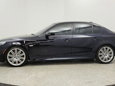 Used 2010 BMW 550i Sedan image 2