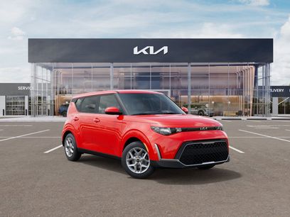 New 2025 Kia Soul LX w/ LX Technology Package