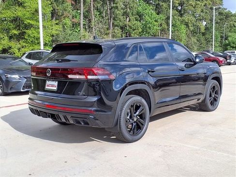 New 2026 Volkswagen Atlas Cross Sport SEL R-Line AWD/4WD image 6