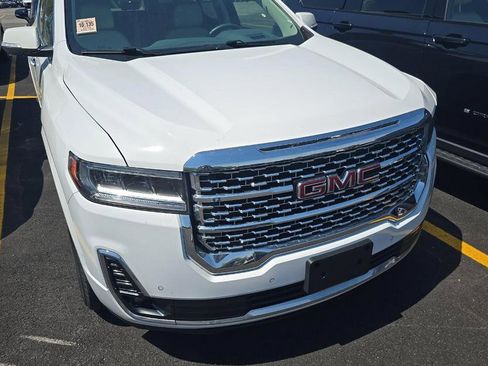 Used 2023 GMC Acadia Denali AWD/4WD image 6
