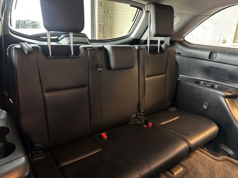 Used 2016 Toyota Highlander XLE FWD image 25