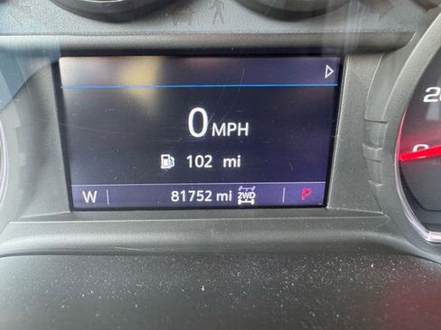 Used 2019 Chevrolet Silverado 1500 RST image 12