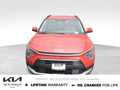 New 2026 Kia Niro LX FWD image 2