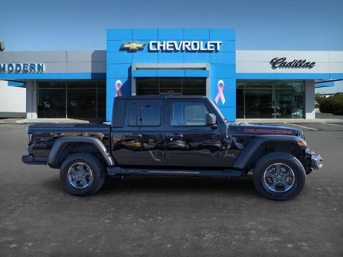 Used 2023 Jeep Gladiator Rubicon image 6