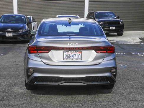 Certified 2023 Kia Forte LXS w/ LXS Technology Package image 9