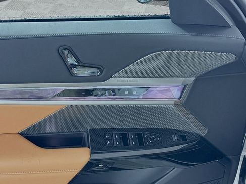 New 2026 BMW 740i xDrive image 18