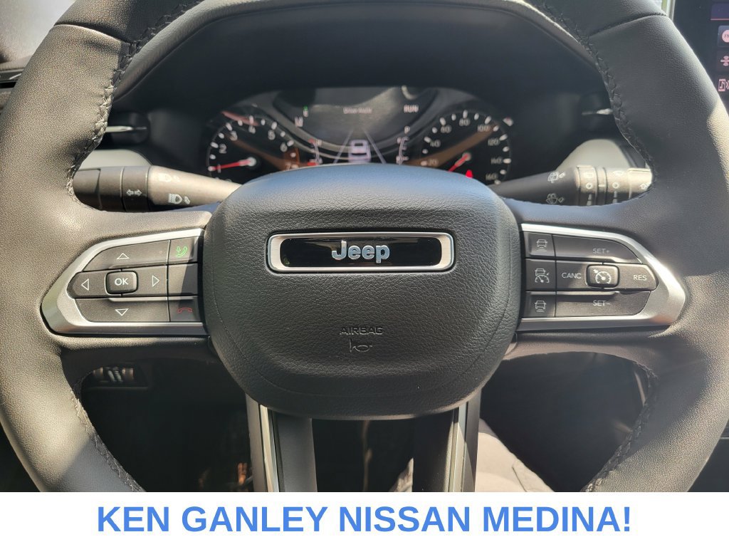 Used 2023 Jeep Compass Limited AWD/4WD image 29