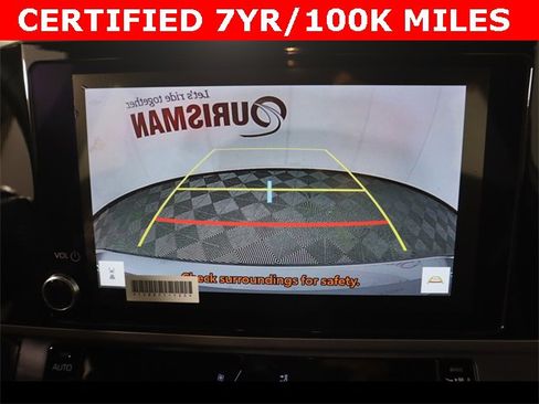 Used 2025 Toyota Camry SE w/ Convenience Package image 23