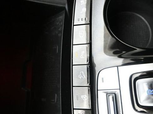 Used 2023 Hyundai Tucson Limited image 17