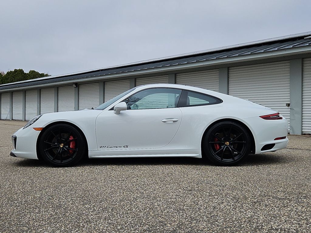Certified 2018 Porsche 911 Carrera 4S AWD/4WD image 2