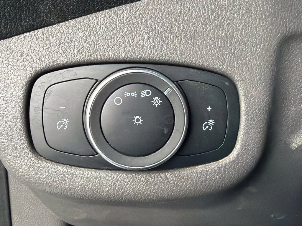 Used 2022 Ford Transit Connect XL FWD image 25