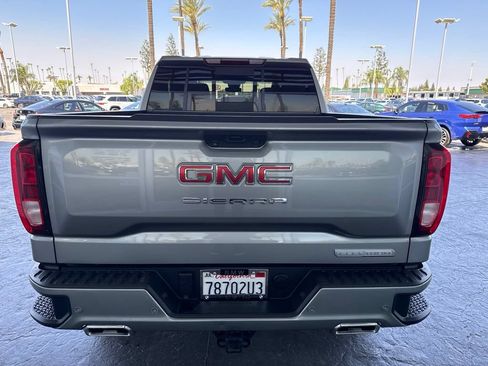 Used 2023 GMC Sierra 1500 Elevation w/ Elevation Premium Package AWD/4WD image 4